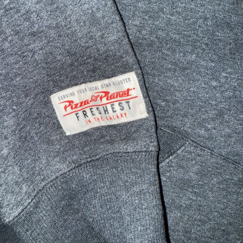 NWT 2024 Disney Parks Toy Story Pizza Planet Hoodie Jacket L New - Picture 2 of 6